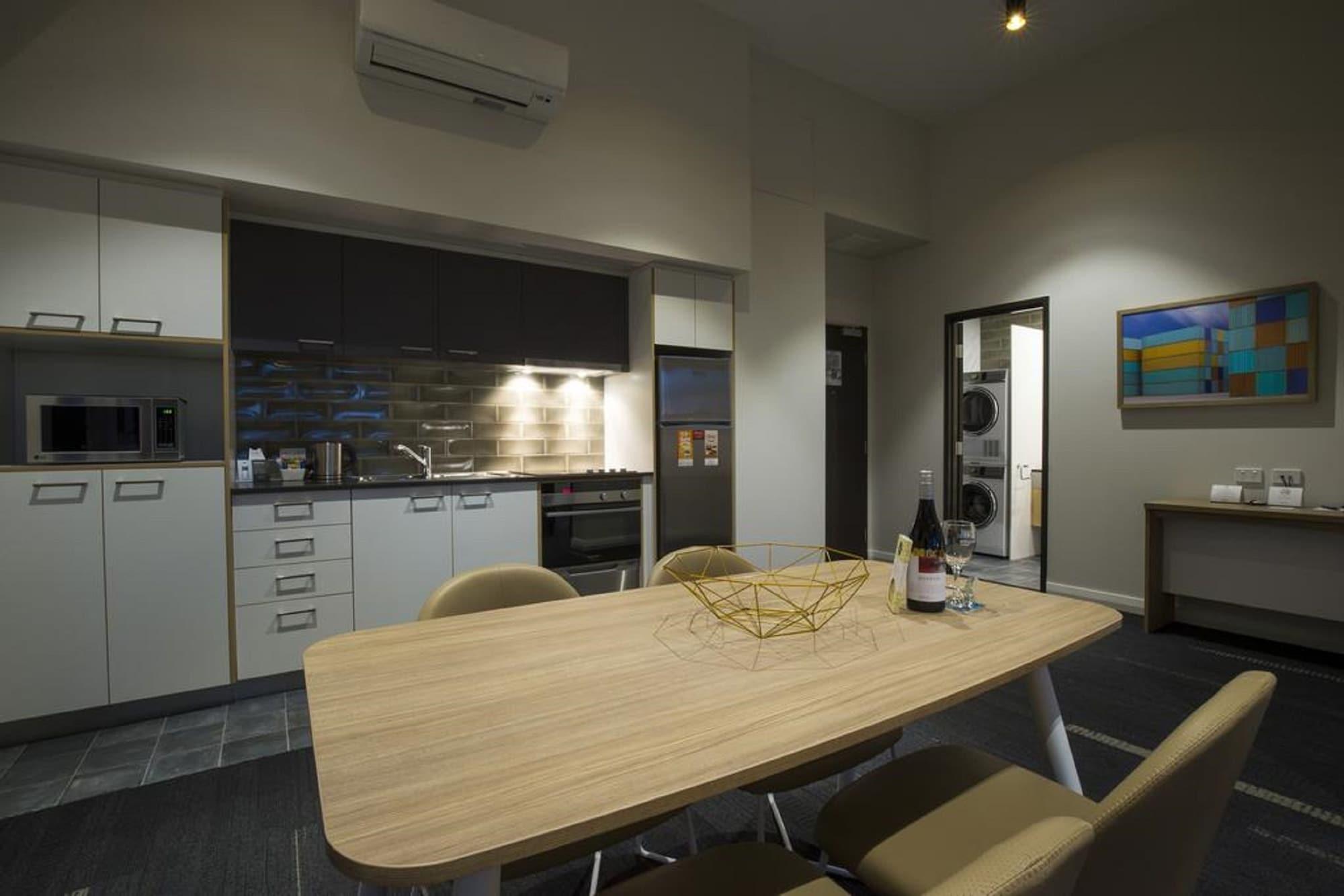 Quest Fremantle Aparthotel Bagian luar foto